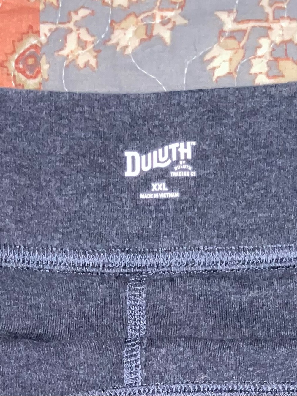 Duluth Trading Classic Navy Women's Knit Skort - 90% cotton, 10% spandex. - Picture 6 of 9